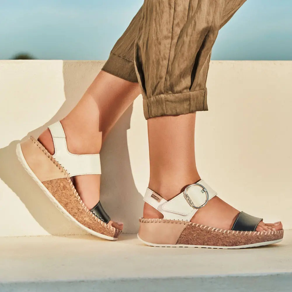 MARINAWomen’s multicolored platform sandals