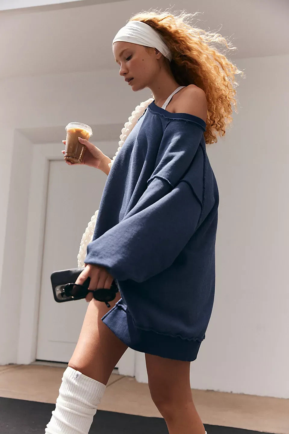 One To Beat Pullover