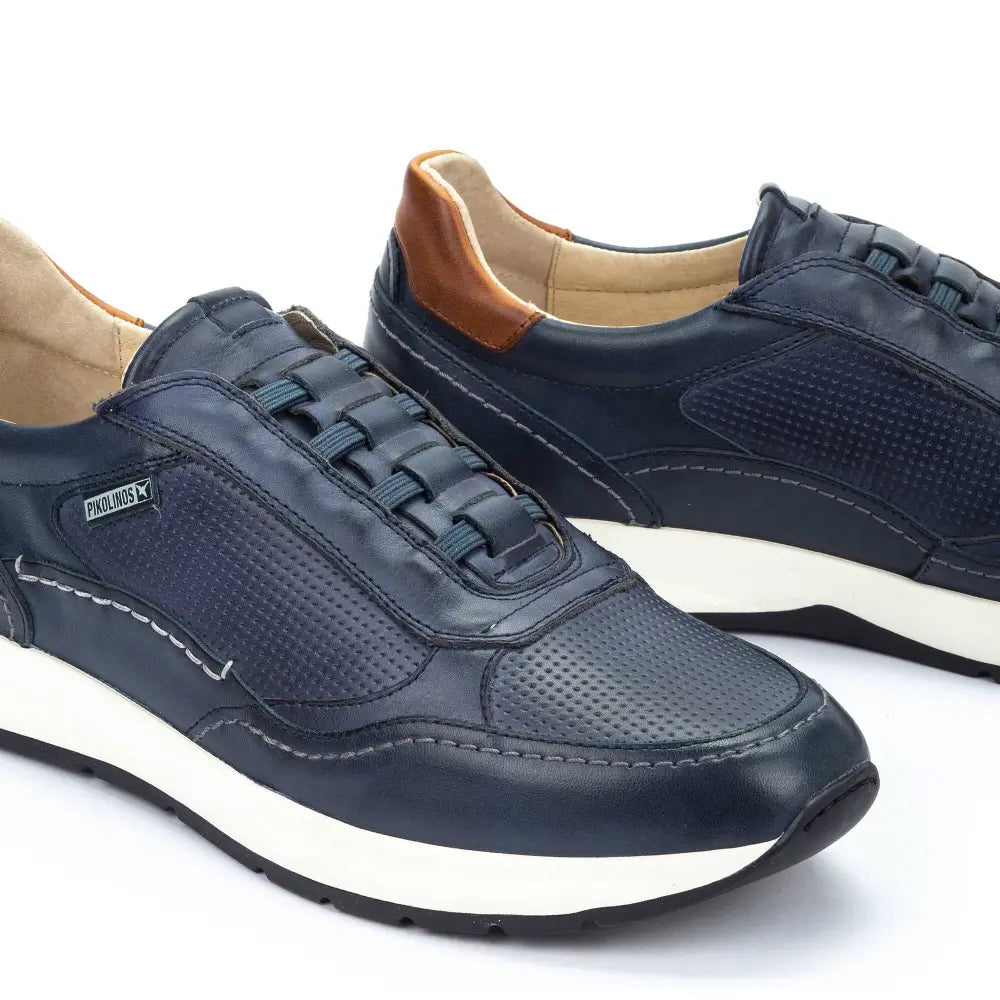 GETAFEMen's elasticated trainers