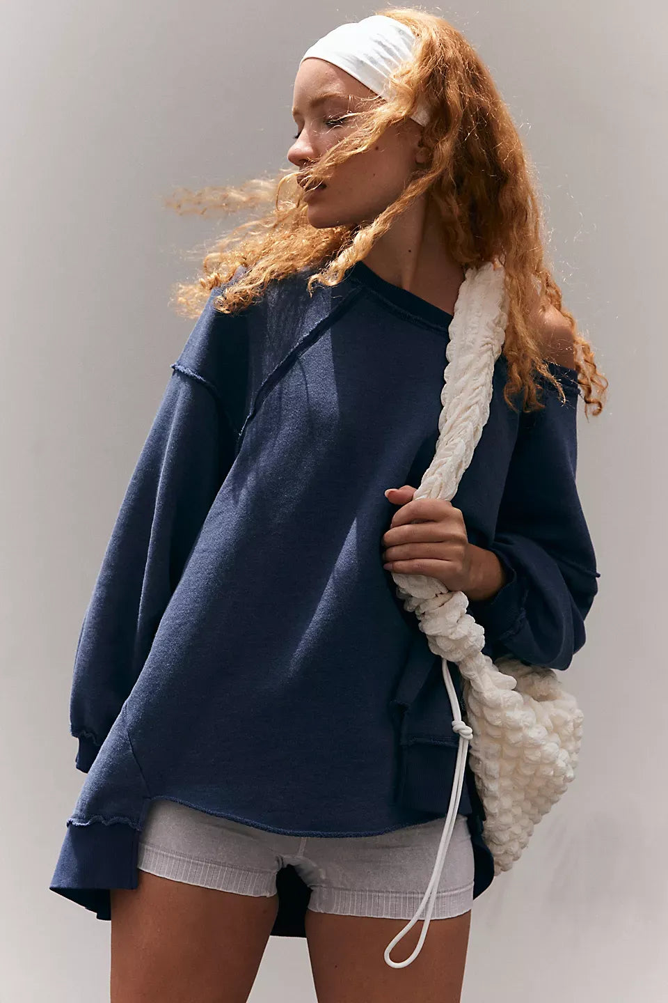 One To Beat Pullover