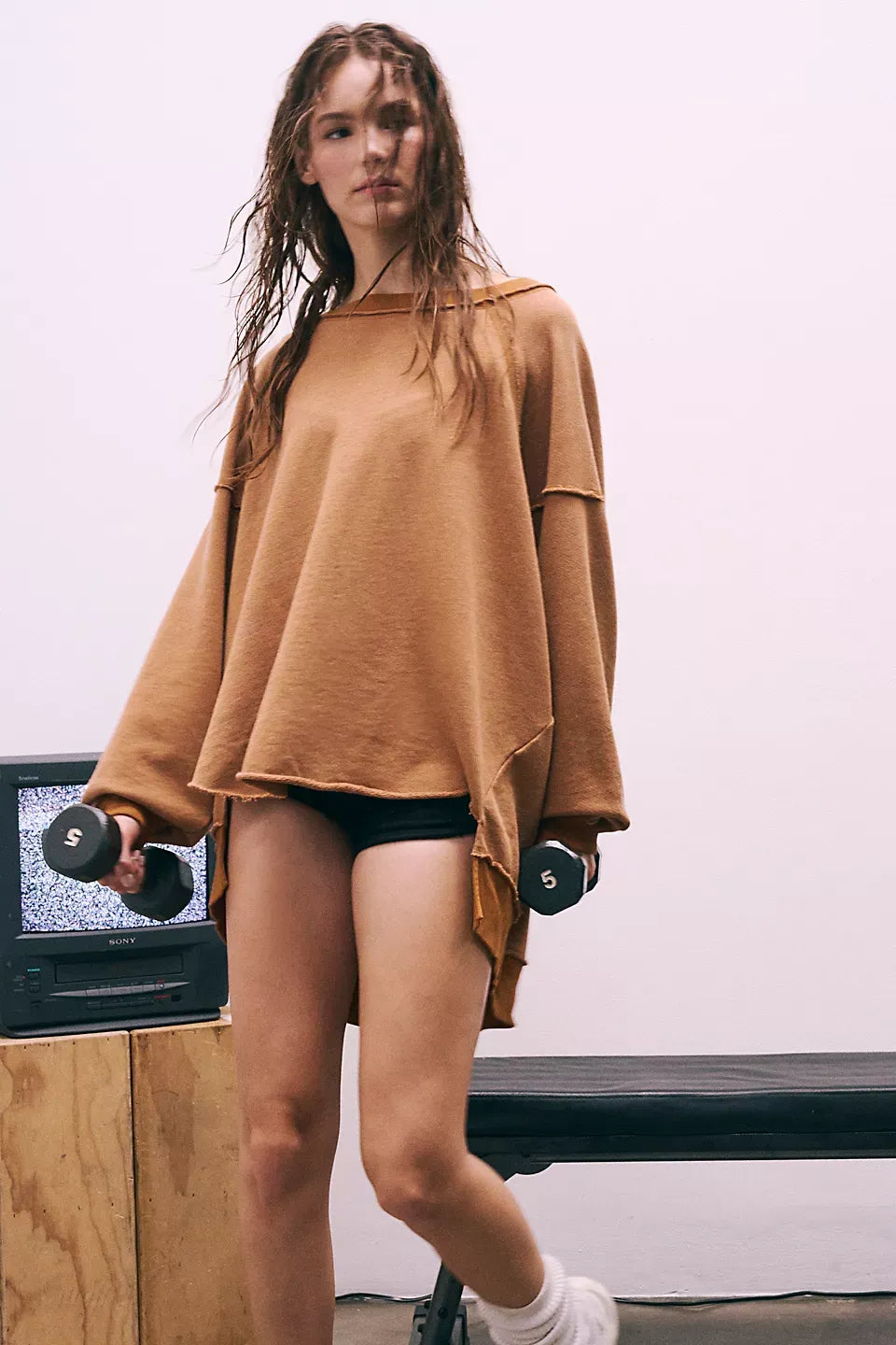 One To Beat Pullover