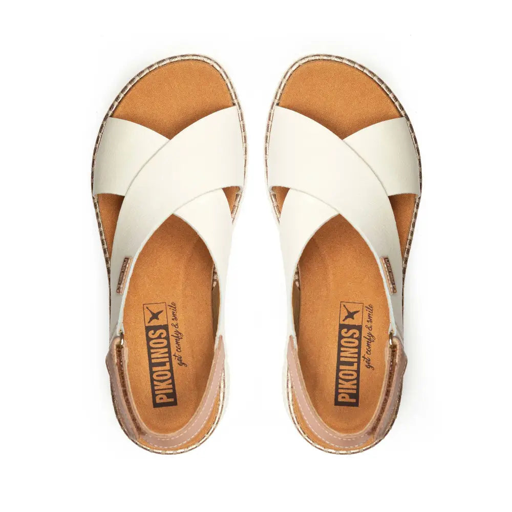 GOMERAWomen's wedges with Velcro closure
