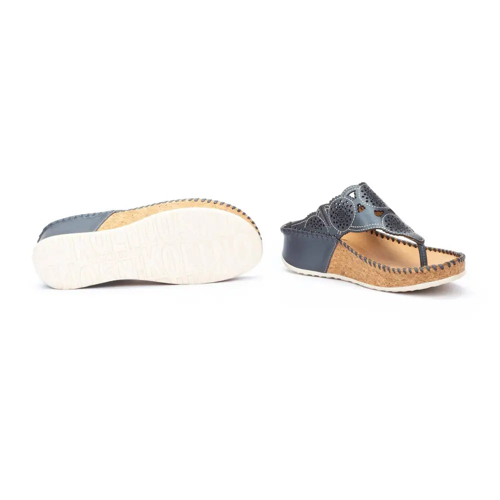 MARINAWomen’s blue punched leather sandals