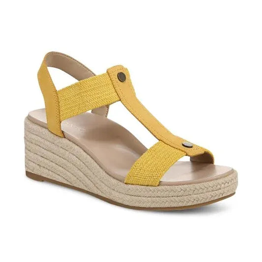 Calera Wedge