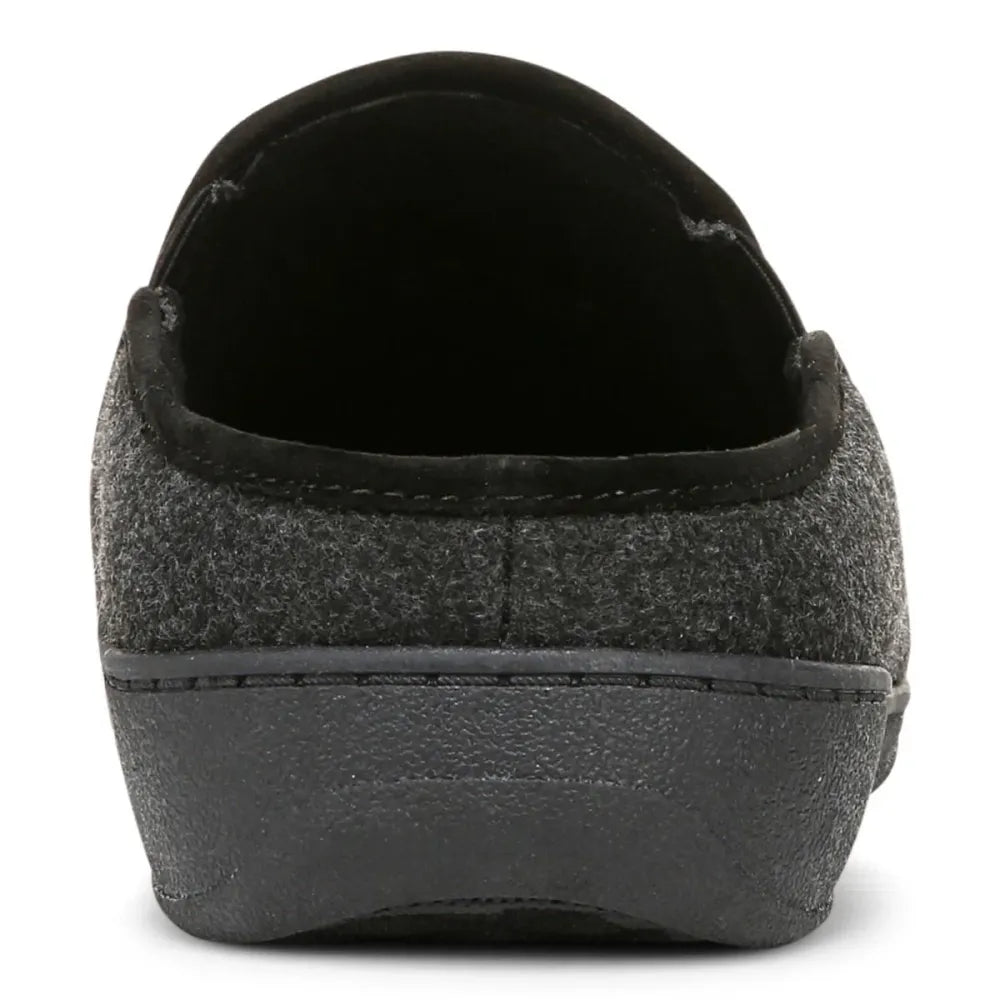 Unwind Clog Slipper