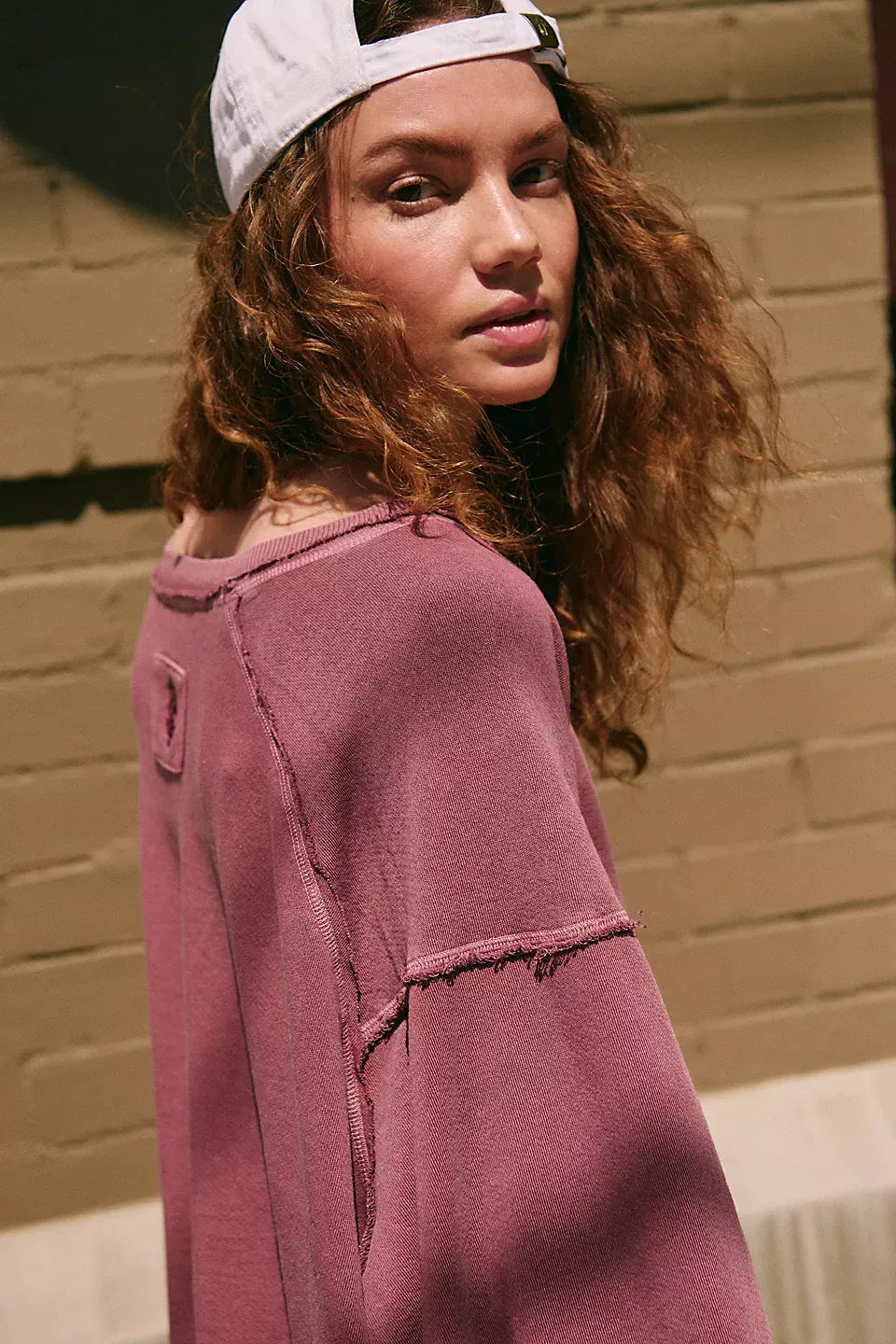 One To Beat Pullover