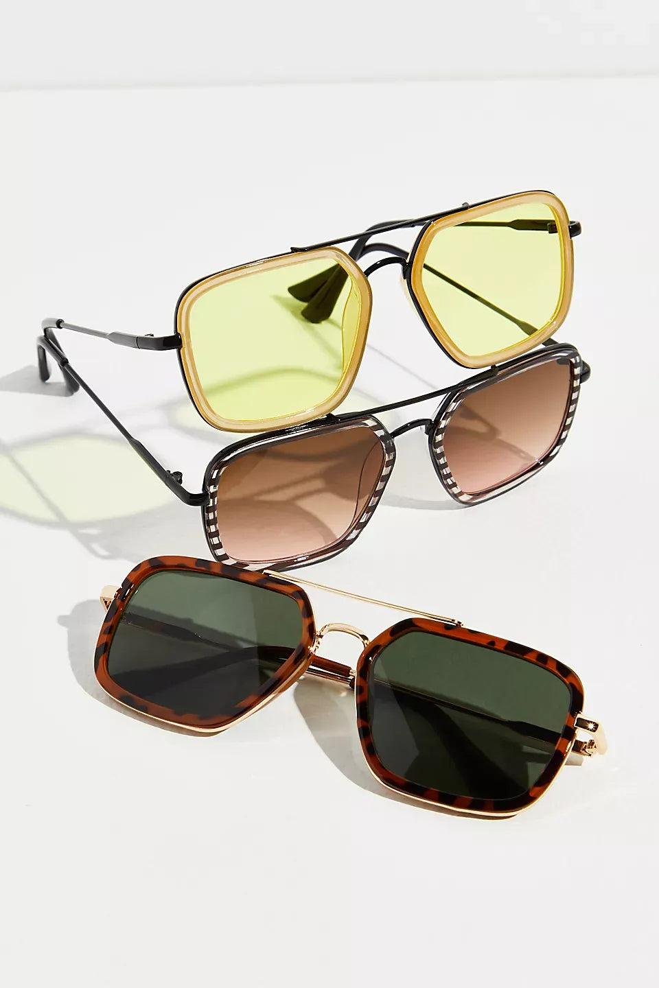 Luna Classic Aviator Sunglasses