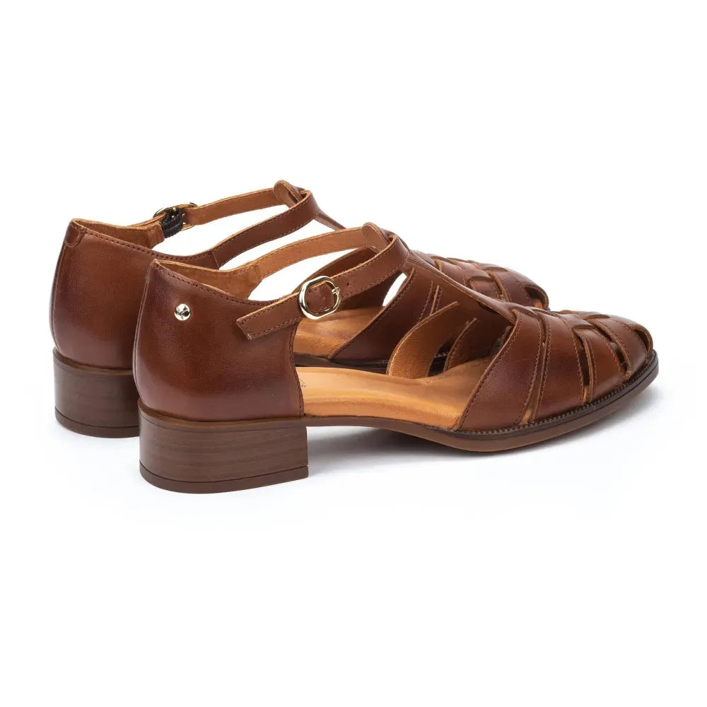 VALENCIA
Zapato semiabierto para mujer