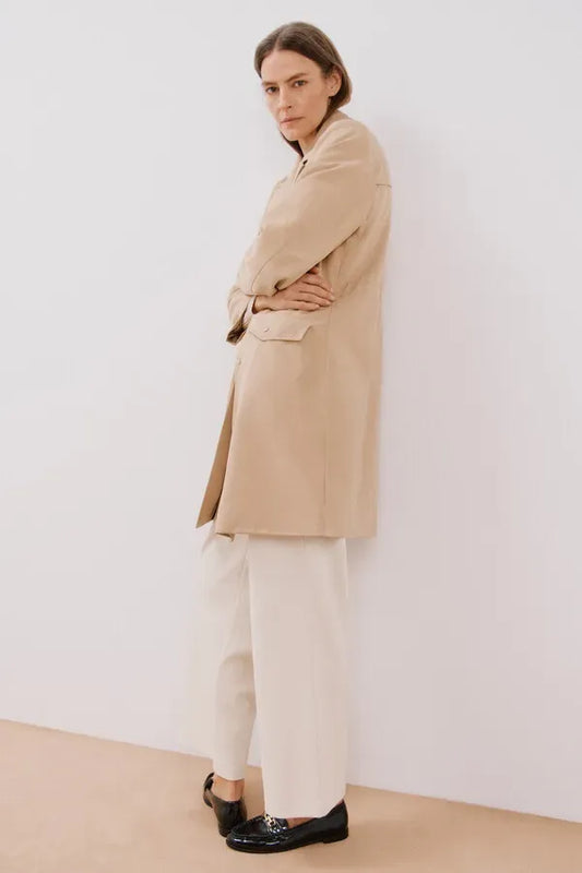 Gabardina fluida waterrrepelent