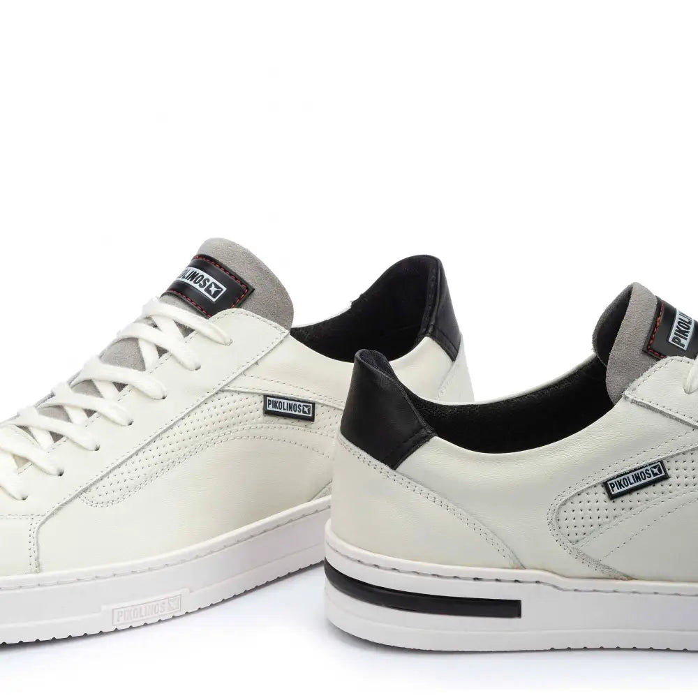 XATIVABasic punched trainers